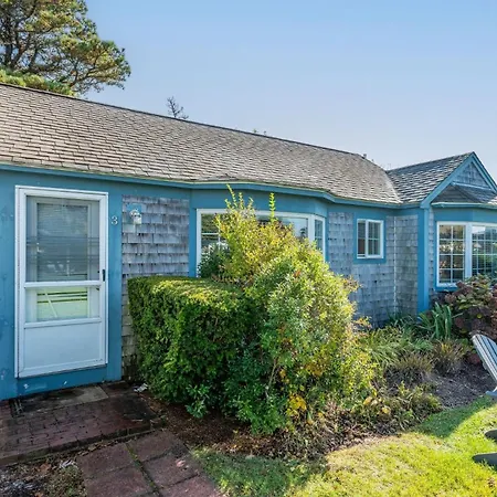 Seaside Cottages - Cottage 03 - Sandcastle